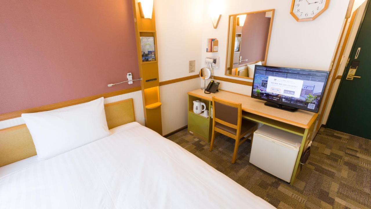 Toyoko Inn Osaka Umeda Nakatsu No.1 Ngoại thất bức ảnh